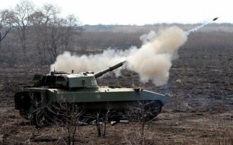 "Гвоздики" и "Грады": боевики продолжают разъезжать на технике по оккупированному Донбассу
