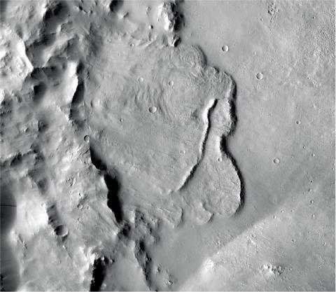 Найдены признаки глобальной подземной водяной системы на Марсе