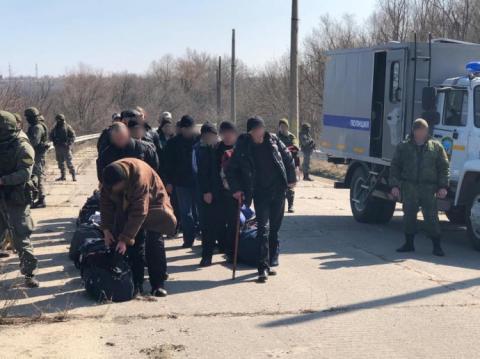 Боевики передали Киеву 60 заключенных