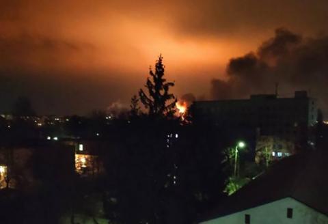 Серия взрывов прогремела в Кропивницком: фото и видео