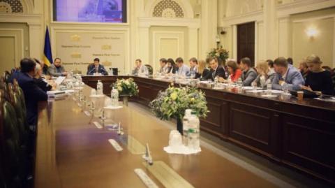 Подготовительная группа определилась с комитетами Рады Подготовительная группа определилась с комитетами Рады