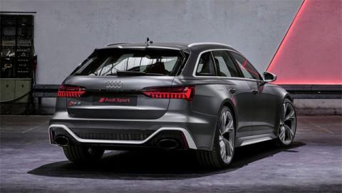  Audi RS6 Avant  