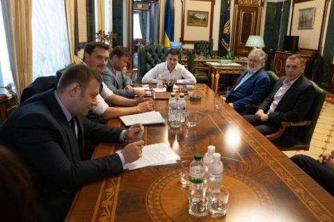 Зеленский встретился с Коломойским - обсудили бизнес и энергетику