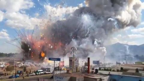В Мексике взорвалась мастерская с пиротехникой (фото)