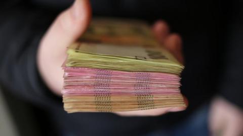 Украинцы используют микрозаймы когда нужно срочно занять деньги