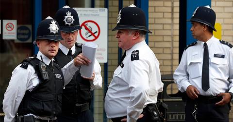 В Британии предложили способ защиты от произвола полицейских