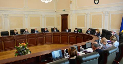 Уволено двух судей из Винницкой области (фамилии)