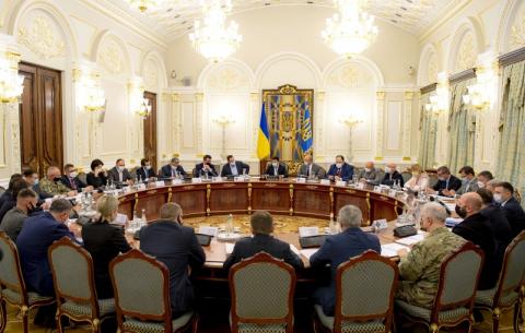 Система электронного декларирования в Украине будет работать – Владимир Зеленский начал срочное заседание СНБО