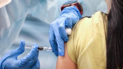В МОЗ обсудили с AstraZeneca сроки поставки вакцины