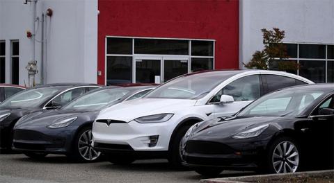 Источником дохода Tesla оказались вовсе не автомобили