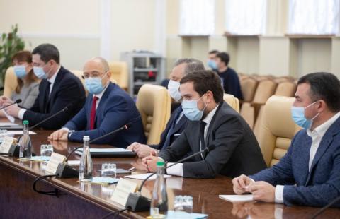 Кабинет Министров, НКРЭКУ, «Нафтогаз» и мэры городов подписали Меморандум по урегулированию проблемных вопросов в поставках тепла и горячей воды украинцам