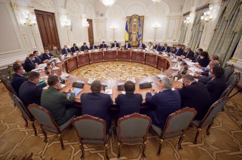 СНБО ввел санкции и подготовил Стратегию деоккупации и реинтеграции Крыма и Севастополя