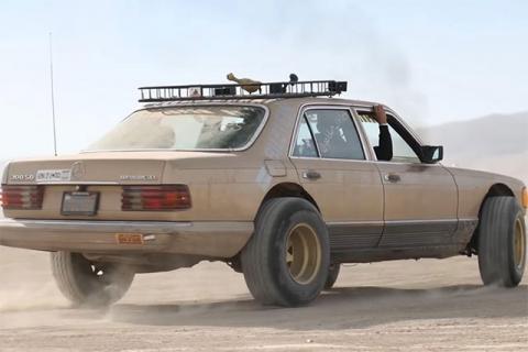 Битый Mercedes S-Class превратили во внедорожник за $800 (видео)