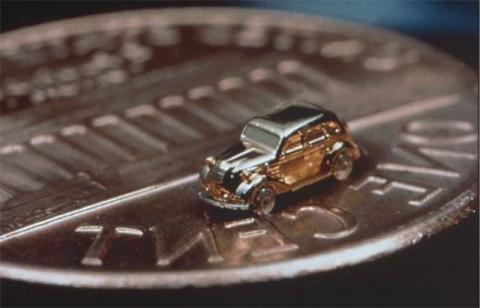 Как выглядит самый миниатюрный автомобиль в мире