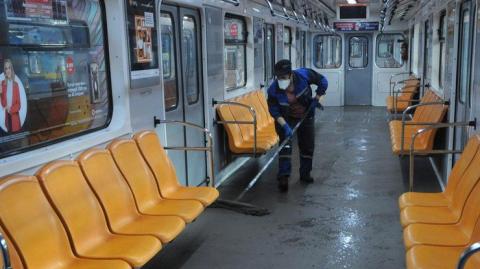 В Украине хотят запретить работу транспорта в "красных" зонах