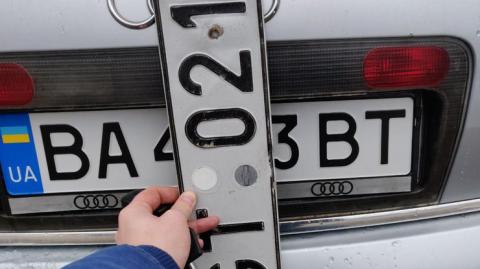 В Украине могут подешеветь автомобили: Саакашвили рассказал о новой схеме растаможки