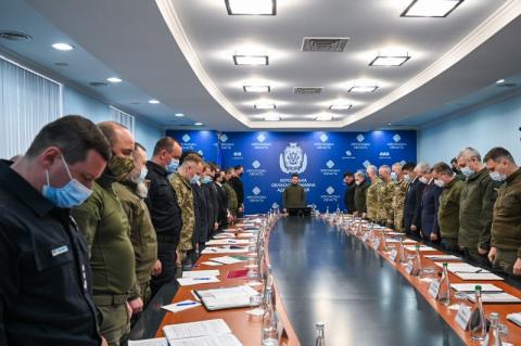 По результатам совещания в Херсоне относительно ситуации с безопасностью Президент Украины поручил подготовить заседание СНБО