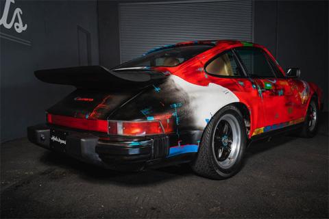 Культовый спорткар Porsche превратили в необычное произведение искусства