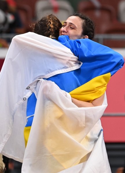 "От**битесь от спортсменов": каратист Горуна резко заступился за украинскую легкоатлетку Магучих