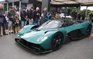 Aston Martin представил новый суперкар