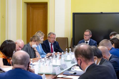 В Офисе Президента состоялась встреча при участии послов стран G7 и ЕС, посвященная поддержке судебной реформы в Украине