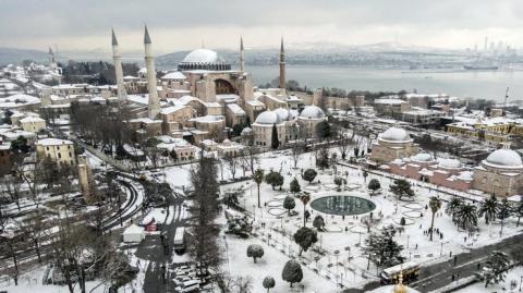 В Турции выпал снег