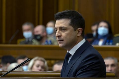 Президент выступил в парламенте с ежегодным Посланием о внутреннем и внешнем положении Украины и вручил государственные награды