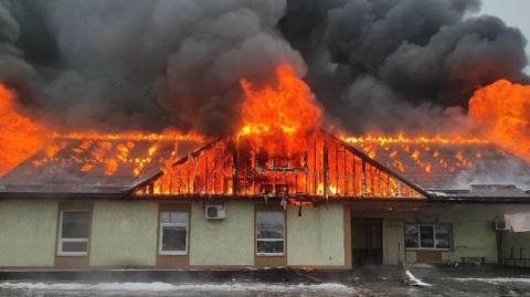 В Мелитополе сгорел склад мебели (фото)