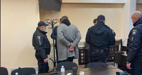За получение $8000 взятки заключены экссудьи Голосеевского райсуда Киева
