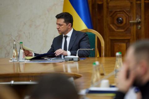 Глава государства провел в Харькове выездное заседание СНБО, на котором была утверждена Стратегия морской безопасности Украины и применены санкции к ряду компаний