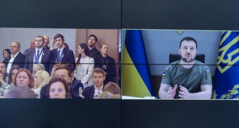 Владимир Зеленский в Давосе: И Украине, и странам Запада сегодня необходимо единство и уверенность в себе