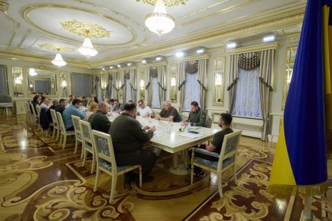 Президент провел совещание по подготовке Украины к членству в ЕС после получения статуса кандидата