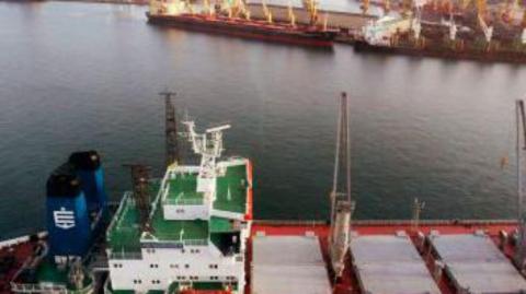 З українських портів вийшли ще три судна з олією для Азії та Європи