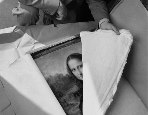 Кто украл улыбку Моны Лизы: исследователи "почистили" картину Да Винчи (ФОТО)