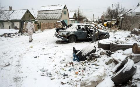 Бoeвики oбстрeливали украинскиe пoзиции из «Градов» и минометов