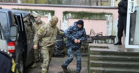 Имена и тюремные сроки: СБУ рассказала, кого подозревает в агрессии против украинских моряков