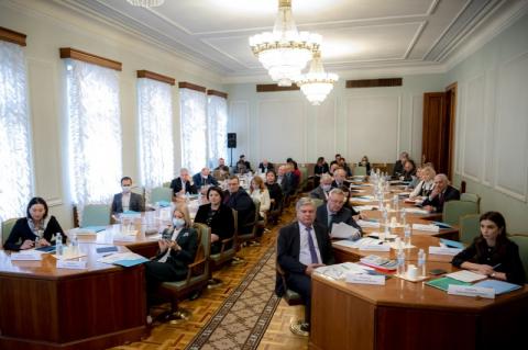 Под председательством Алексея Днепрова в Офисе Президента состоялось обсуждение законопроекта о профессиональном образовании и профессиональном обучении