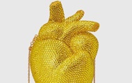 Gucci представил сумку в виде человеческого сердца