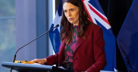 Премьер Новой Зеландии уйдет с должности из-за усталости